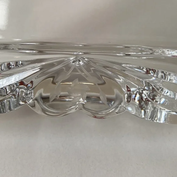 Beautiful Heavy Glass 5x7 Picture Frame - Picture 6 of 7